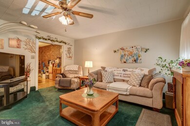 239 Roberta Ave, Darby, PA 19023 - photo 6