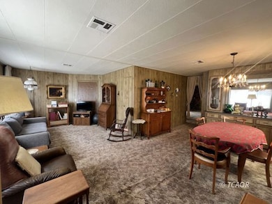 Family Room & Dining Room