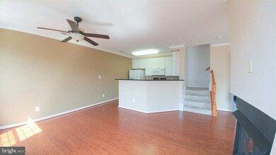2491 Quick St unit 304, Herndon, VA 20171 - photo 7