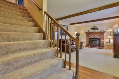 11 Dawn St, Salem, NH 03079 - photo 4