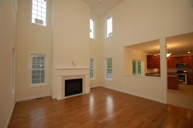 48 Colleen Cir unit 82, Hooksett, NH 03106 - photo 6