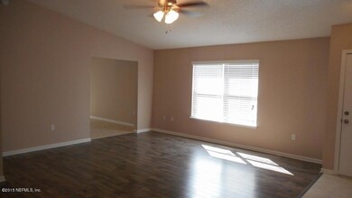 7774 Mordecai Ct, Jacksonville, FL 32210 - photo 5