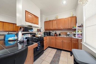 51 Shurtleff St, Chelsea, MA 02150 - photo 3