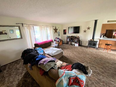 3347 S River Rd, Grants Pass, OR 97527 - photo 4