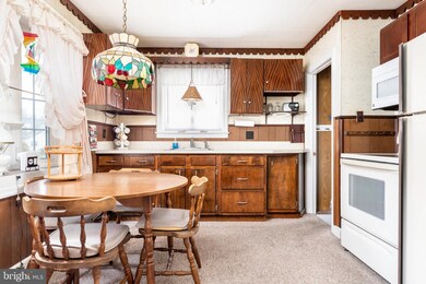 4906 Shepard St, Brookhaven, PA 19015 - photo 4