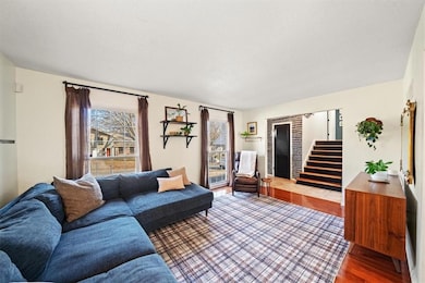 10432 Indiana Ave, Kansas City, MO 64137 - photo 3