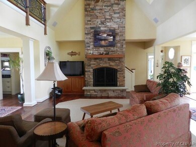 Cathedral Living Rm