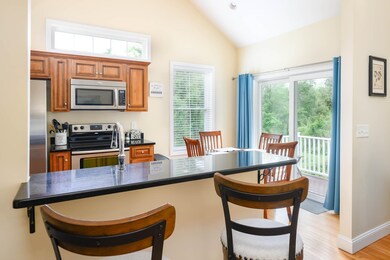 3 Sugar Plum Ln unit 3, Londonderry, NH 03053 - photo 7