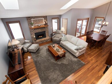 Two story ceilings with skylights!