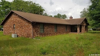 1213 SW Howell St, Lake City, FL 32024 - photo 4