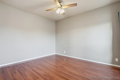 101 E Helena St, Broken Arrow, OK 74012 - photo 7