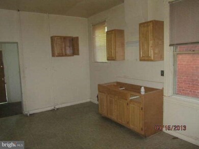 4112 Walrad St, Baltimore, MD 21229 - photo 5