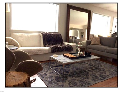 Living Rm