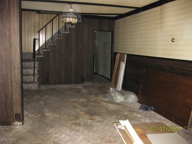 13 W Elm St, Tamaqua, PA 18252 - photo 4