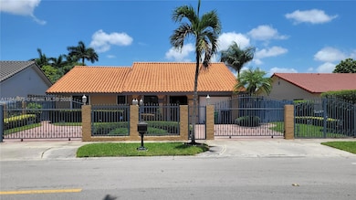 9905 SW 4th St, Miami, FL 33174 - photo 2