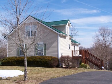 Exterior 4