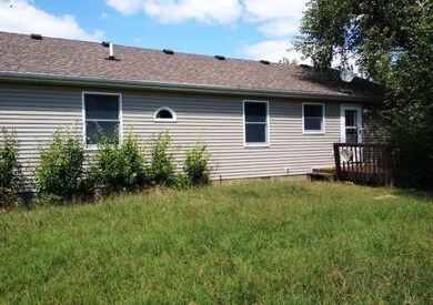 296 Cummins Ferry Rd, Salvisa, KY 40372 - photo 2