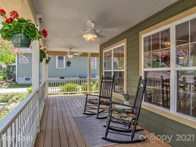 610 Marietta St, Asheville, NC 28803 - photo 3