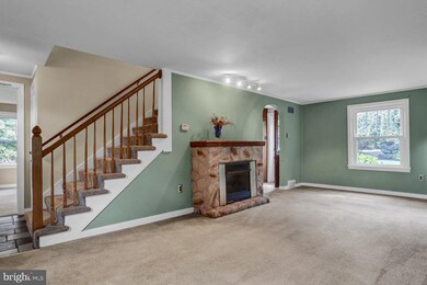405 N Waverly St, Reading, PA 19607 - photo 5