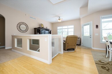 2710 Avalon Woods Dr, Portage, MI 49024 - photo 2