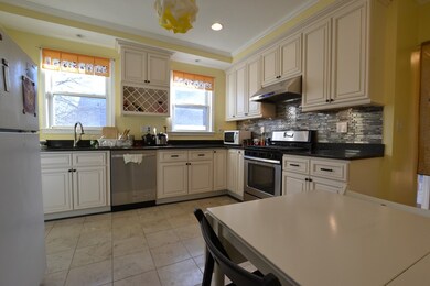 35 Palmer St unit R, Waltham, MA 02451 - photo 7