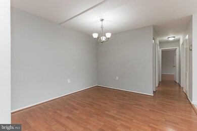 460 Girard St unit 407, Gaithersburg, MD 20877 - photo 4
