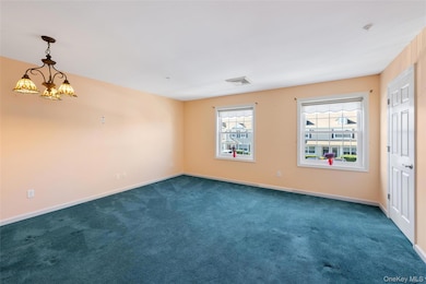 1228 Willow Ln, Valley Stream, NY 11580 - photo 7