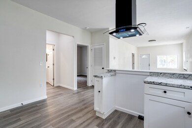 137 N Spruce St, Wichita, KS 67214 - photo 6