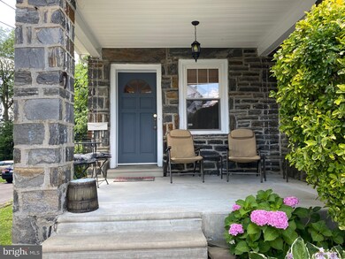 7864 Beverly Blvd, Upper Darby, PA 19082 - photo 2