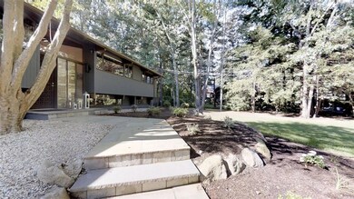 40 Gilbert Stuart Dr, East Greenwich, RI 02818 - photo 4