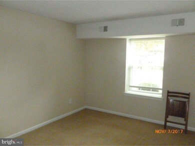210 Washington Place unit 10, Chesterbrook, PA 19087 - photo 6