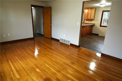 189 Myette St, Woonsocket, RI 02895 - photo 6