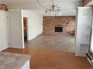 5548 Nina Cir, Coopersburg, PA 18036 - photo 4