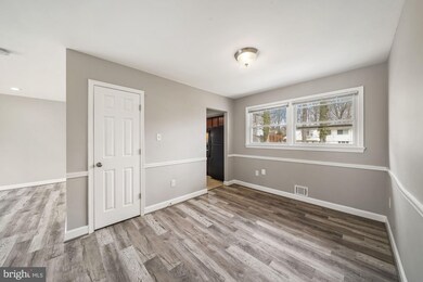 4303 Frankfort Dr, Rockville, MD 20853 - photo 5