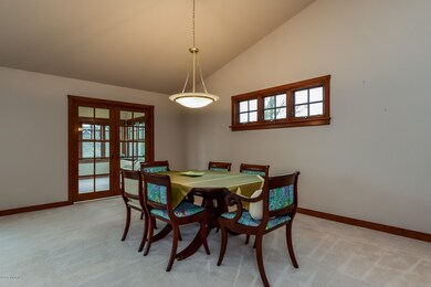 2005 Craftsman Ct SE unit 26, Grand Rapids, MI 49546 - photo 4