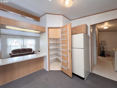 320 E Main St, Long Creek, OR 97856 - photo 7