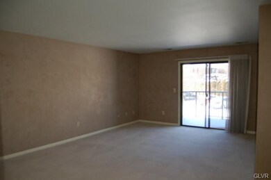 853 Cold Spring Rd unit 6, Allentown, PA 18103 - photo 4