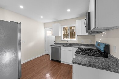 1 Magnolia Ct, Everett, MA 02149 - photo 4