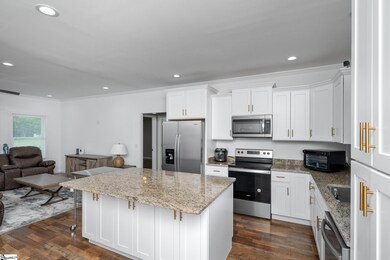 315 W Broad St, Iva, SC 29655 - photo 6