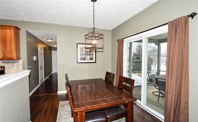 12133 Biddle Dr, Fishers, IN 46037 - photo 7