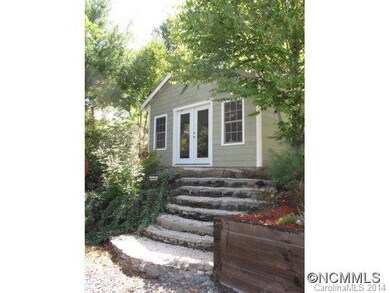 1014 Banks Creek Rd, Burnsville, NC 28714 - photo 2