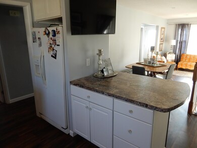 Breakfast bar