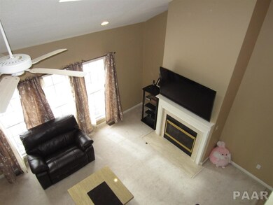 4618 N Weaverridge Blvd, Peoria, IL 61615 - photo 4