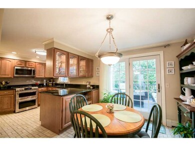 11 Olives Way, Middletown, RI 02842 - photo 3