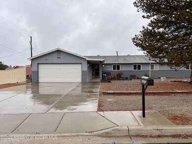5707 Carl St, Farmington, NM 87402 - photo 2
