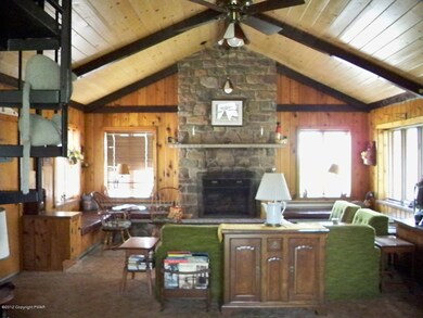 7540 Mountain Ln, Stroudsburg, PA 18360 - photo 2