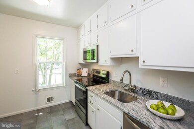 3583 Hamlet Place, Chevy Chase, MD 20815 - photo 3