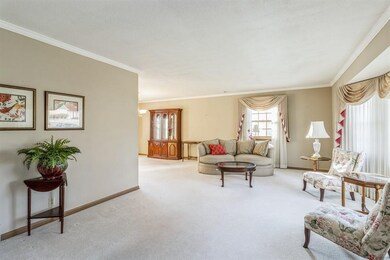 3320 Ashworth Rd, West Des Moines, IA 50265 - photo 5