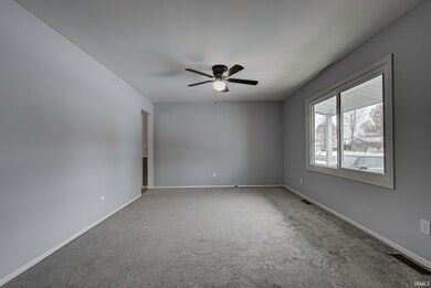 103 Straford Ct, Decatur, IN 46733 - photo 2