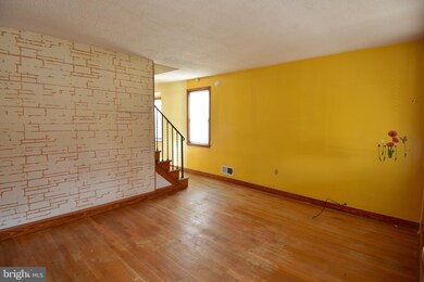 5901 Plumer Ave, Baltimore, MD 21206 - photo 5